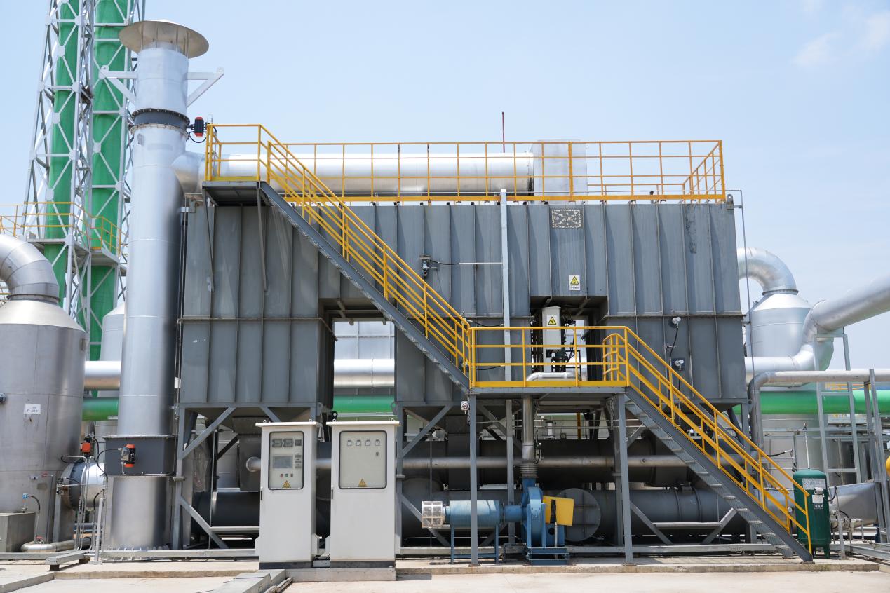VOC Treatment System with RTO for Pharmaceutical Manufacturing project photo