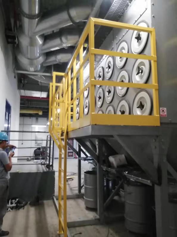 Welding Fume Dust Collection System for Auto Parts Manufacturing project photo