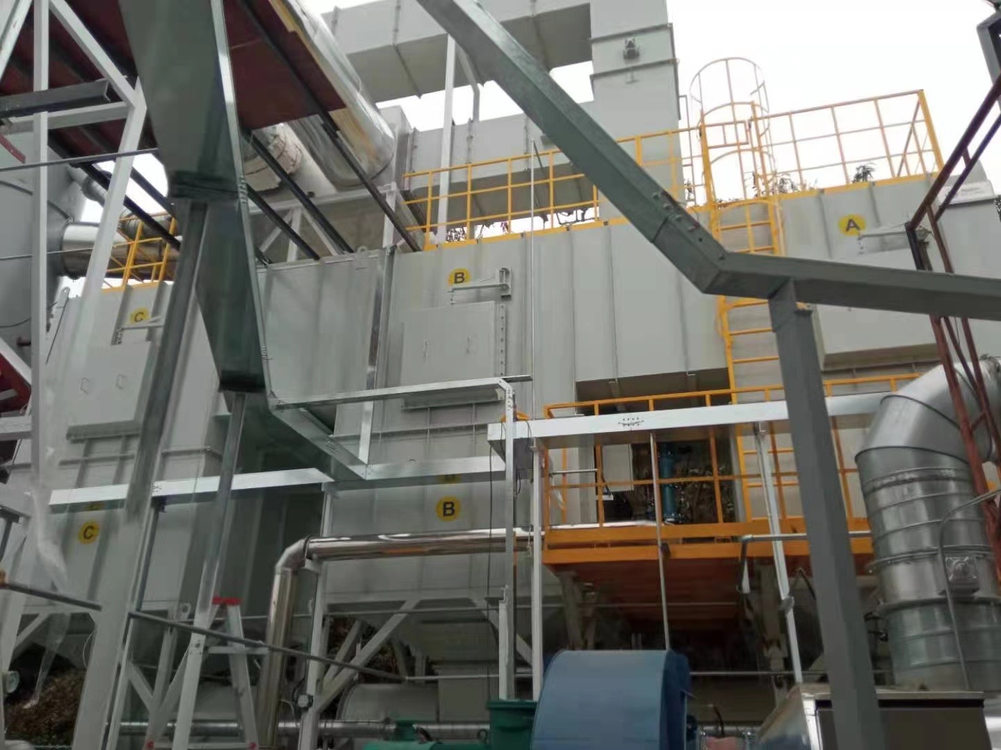 VOC Treatment System for Paint Production (Zeolite + RTO System) project photo